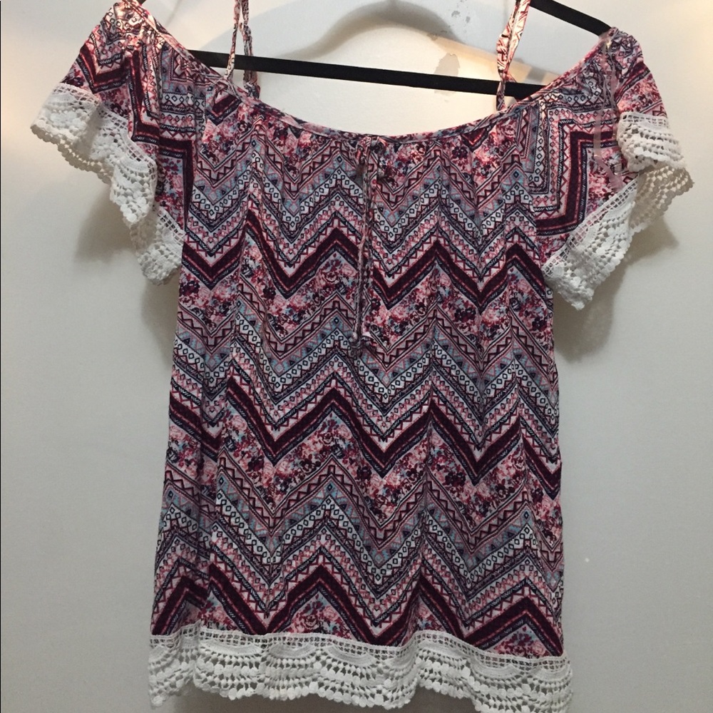 Cold shoulder top